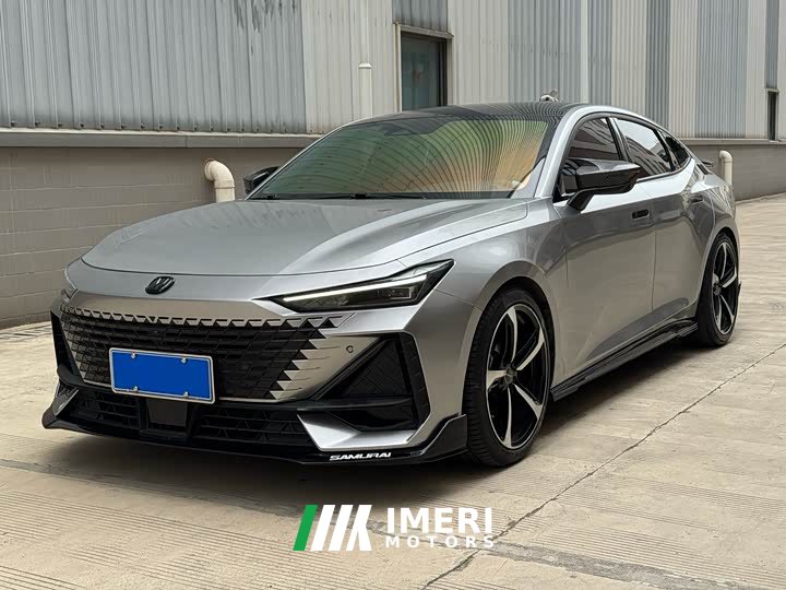 Changan UNI-V 1.5T Edition