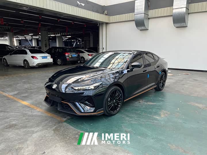 Changan UNI-V 1.5T 500Bar Edition - автомобиль из Китая
