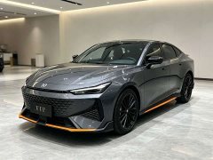 Changan UNI-V 1.5T Premium Version - фото 1