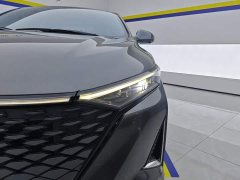 Changan PLUS 1.5T DCTPremium Version - фото 5