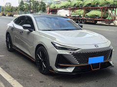 Changan UNI-V 1.5T Edition - фото 3