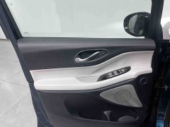 Voyah PHEV AWDFlagship Edition - фото 8