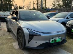 BYD 01 Max - фото 1