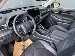 Toyota Highlander 2022 dual engine 2.5L four-wheel drive premium version 7 seats - фото 10