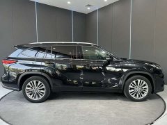 Toyota Highlander 2022 dual engine 2.5L four-wheel drive premium version 7 seats - фото 5