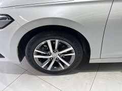 Honda Civic 240TURBO CVT Powerful Edition - фото 13