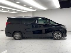 BMW 2.5L Premium Edition - фото 2