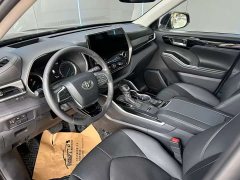 Toyota Highlander 2022 dual engine 2.5L four-wheel drive premium version 7 seats - фото 10