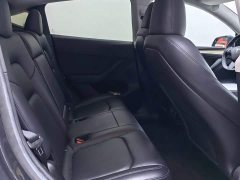 Tesla Model Y Edition - фото 5