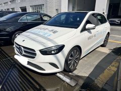 Mercedes-Benz B 200 Version - фото 1