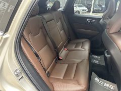 Volvo XC60 T5 four-wheel drive Zhiyi Luxury Edition - фото 8