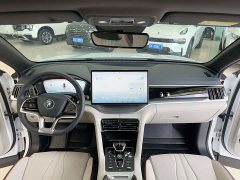 BYD PLUS DM-i 110KM Flagship Version - фото 9