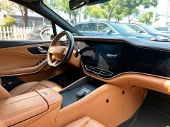 Lynk & Co R7 Edition - фото 8