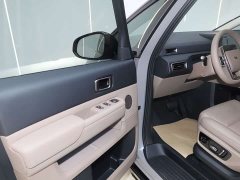 Li Auto MEGA Home Edition - фото 7