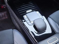 Mercedes-Benz A-Class 2022 Facelift Three A 200 L Sports Sedan Fashionable - фото 12