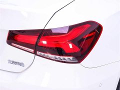 Mercedes-Benz A-Class 2022 Facelift Three A 200 L Sports Sedan Fashionable - фото 9