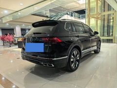 Volkswagen L 330TSI 2WDR-Line Edition - фото 4