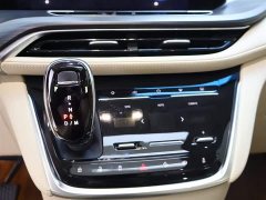 Buick GL8 ES Lu Zun Exclusive - фото 12