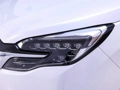 Buick GL8 ES Lu Zun Exclusive - фото 4