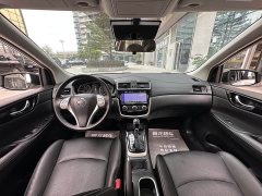 Nissan Tiida 1.6L CVT Smart Travel Edition - фото 17