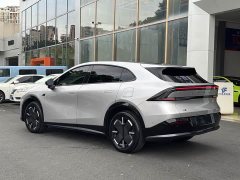 Xpeng G7 EREV 1704 Max Edition - фото 9