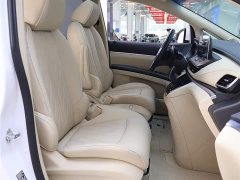 Buick GL8 facelift land business class luxury - фото 20