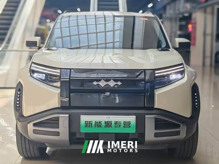 Xpeng 3 501KM AWDUltra Edition - автомобиль из Китая
