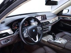 BMW 7 Series 2021 740Li Leading Luxury Package - фото 11