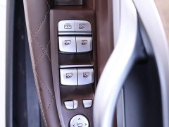 BMW 7 Series 2021 740Li Leading Luxury Package - фото 17