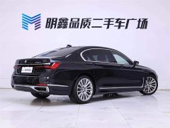 BMW 7 Series 2021 740Li Leading Luxury Package - фото 7