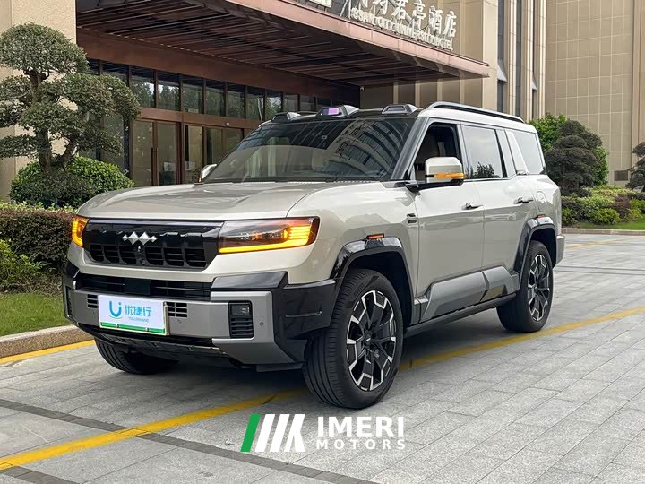 Xpeng 8 Luxury Edition 7 - автомобиль из Китая