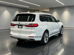 BMW X7 xDrive40i US Spec Edition - фото 8