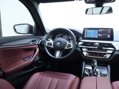BMW 5 Series 530Li Leading M Sports Package - фото 14