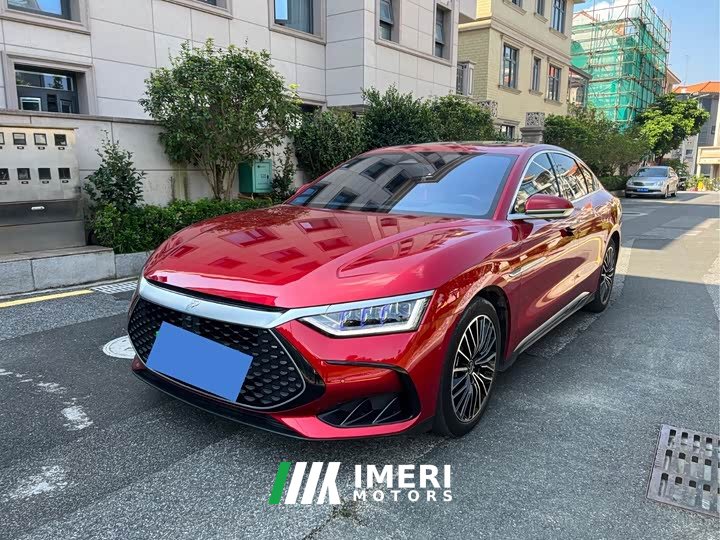 BYD DM-i 121KM Deluxe Version