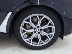 BMW X7 xDrive40i VersionLuxury - фото 13
