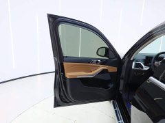 BMW X7 xDrive40i VersionLuxury - фото 17