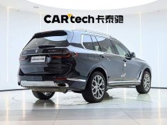 BMW X7 xDrive40i VersionLuxury - фото 3