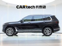 BMW X7 xDrive40i VersionLuxury - фото 7