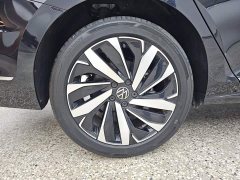 Volkswagen 380TSI Edition - фото 15