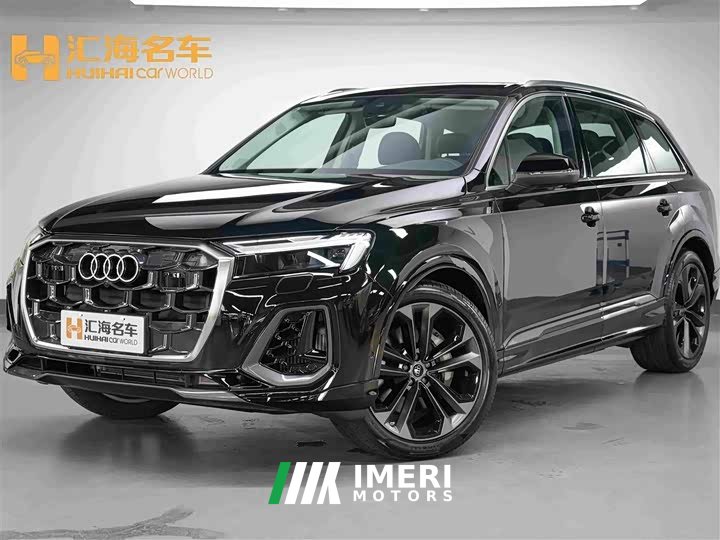 Audi Q7 55 TFSI quattro S line Version - автомобиль из Китая