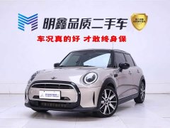 MINI 1.5T COOPER Artist Five-Door Edition - фото 1