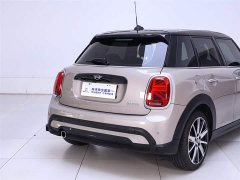 MINI 1.5T COOPER Artist Five-Door Edition - фото 8