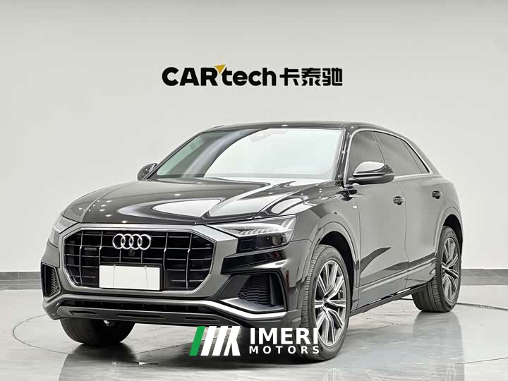 Audi Q8 2022 45 TFSI luxury and dynamic - автомобиль из Китая
