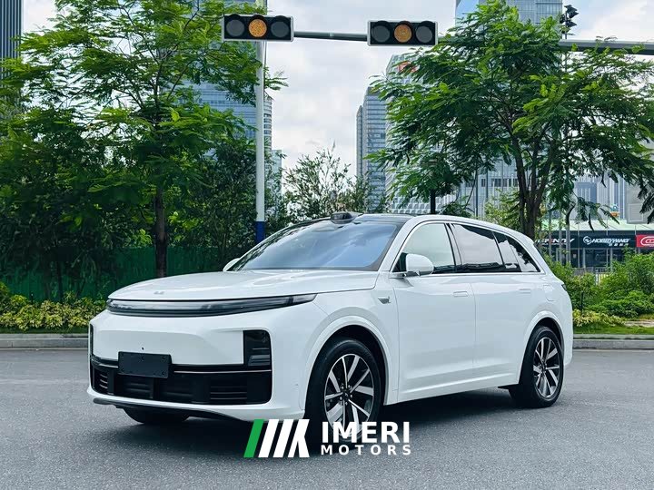 Li Auto L7 Max - автомобиль из Китая