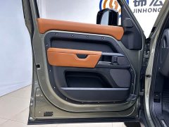 Land Rover 110 3.0T P400 X - фото 6