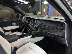 Land Rover Black Badge - фото 15