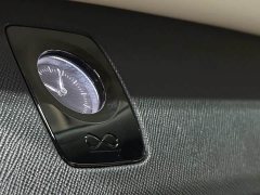 Land Rover Black Badge - фото 16