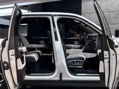 Land Rover Black Badge - фото 7
