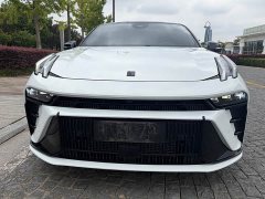 Lynk & Co 03 1.5TD DCTPro - фото 2