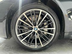 BMW 5 Series 2022 530Li Leading M Sports Package - фото 3